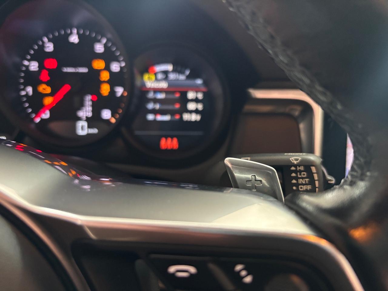 Porsche Macan 2.0 245 cv pdk tetto matrix sound permute finanziamenti