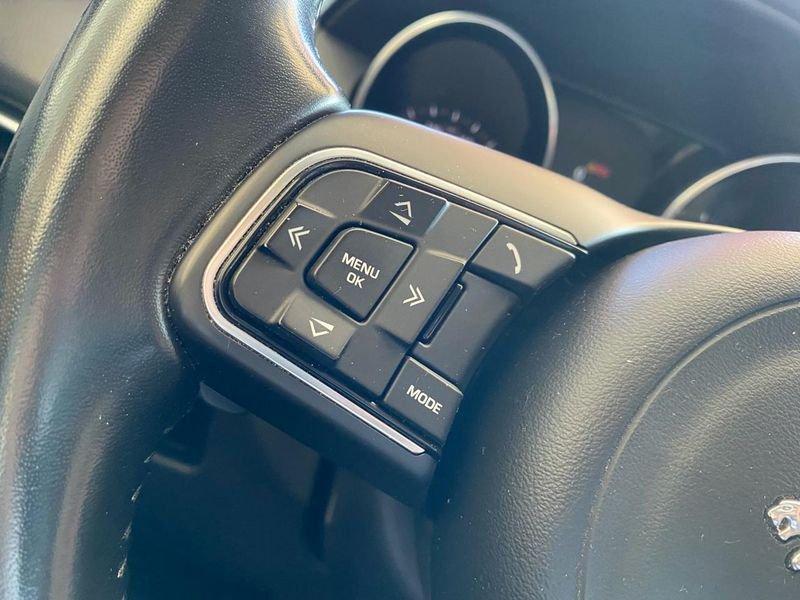 Jaguar F-Pace 2.0 D 180 CV AWD aut. ** MOTORE NUOVO **