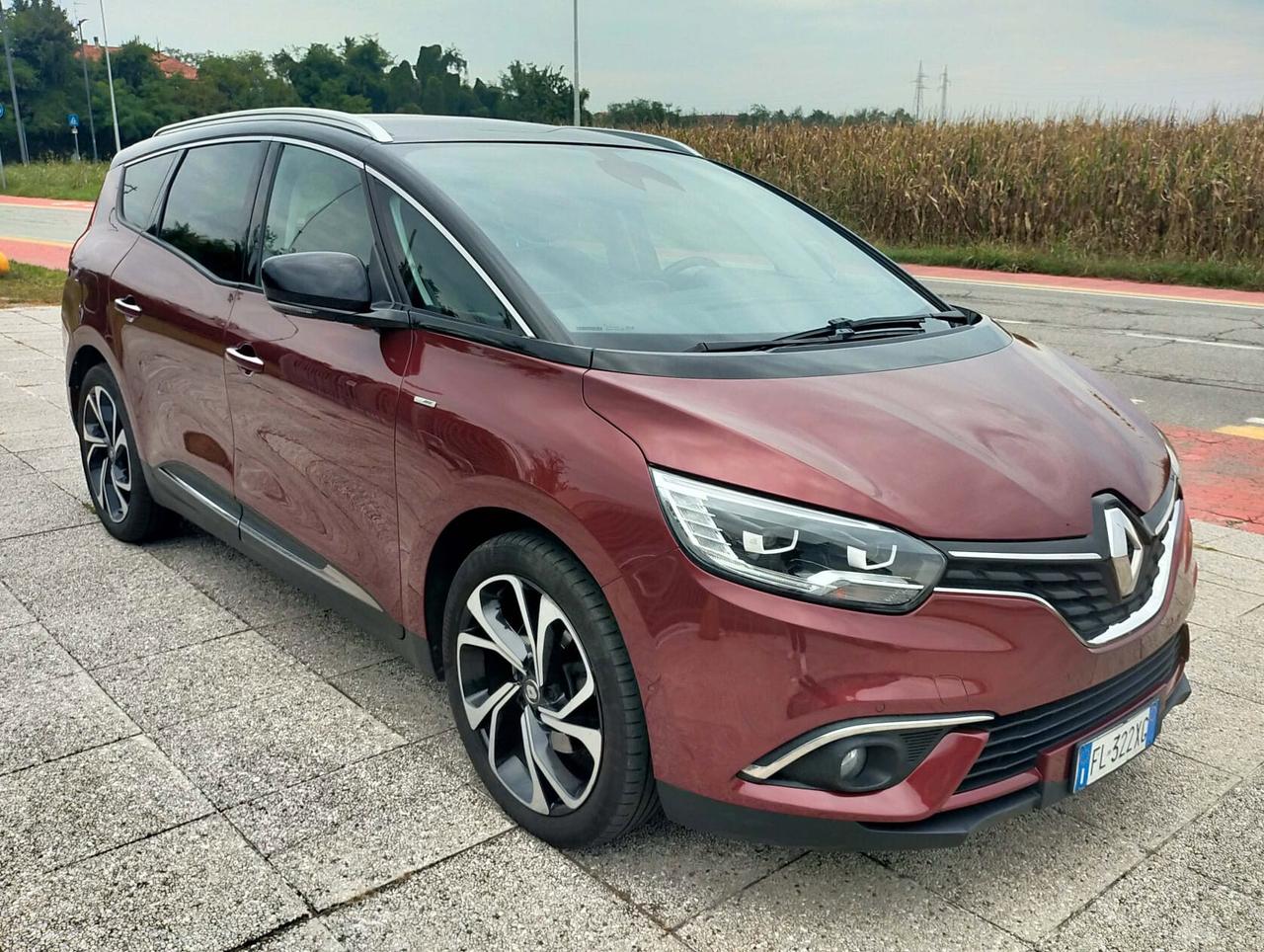 Renault Grand Scenic dCi 8V 110 CV Energy Bose c. automatico