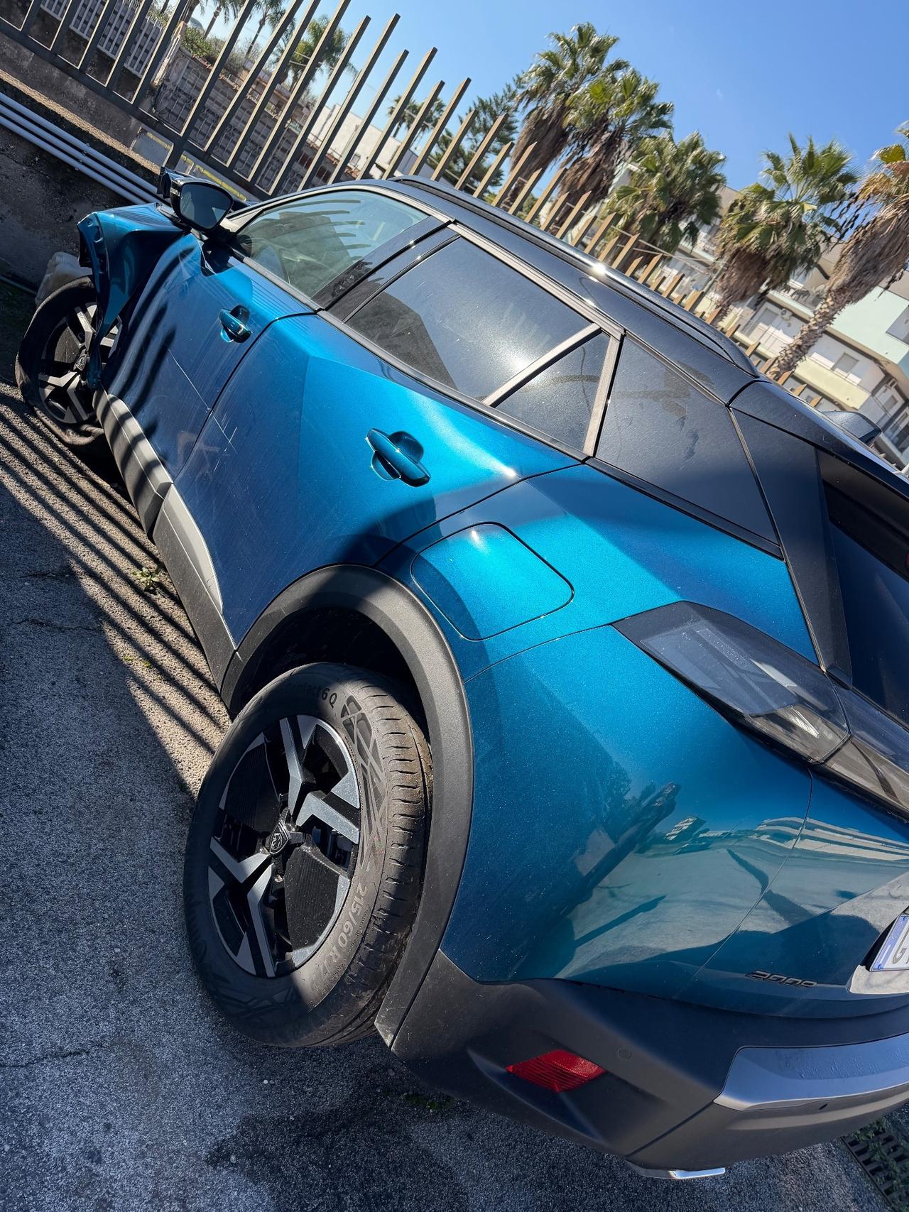 Peugeot 2008 Hybrid 145 e-DCS6 GT