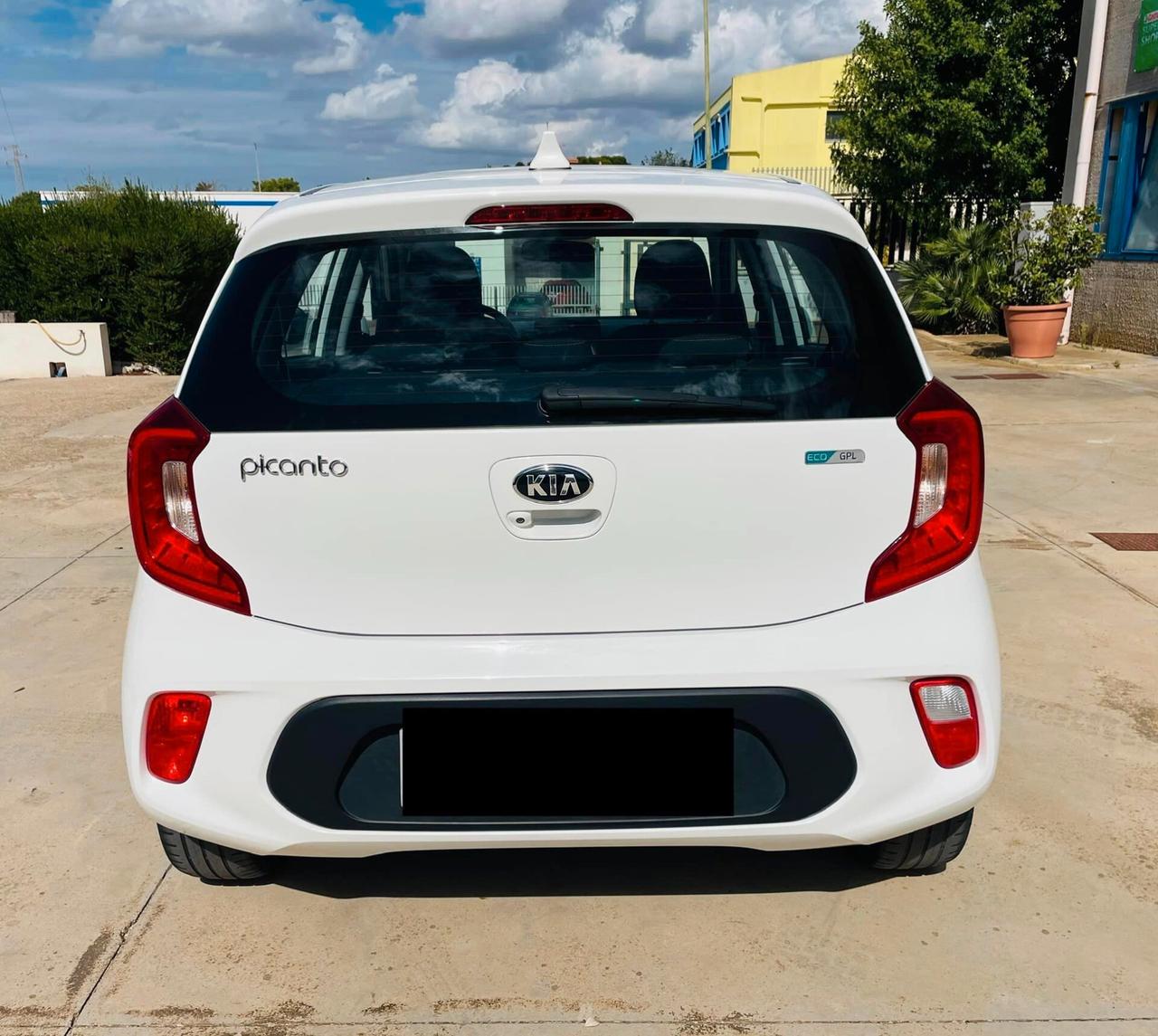 Kia Picanto 1.0 12V EcoGPL 5 porte Cool