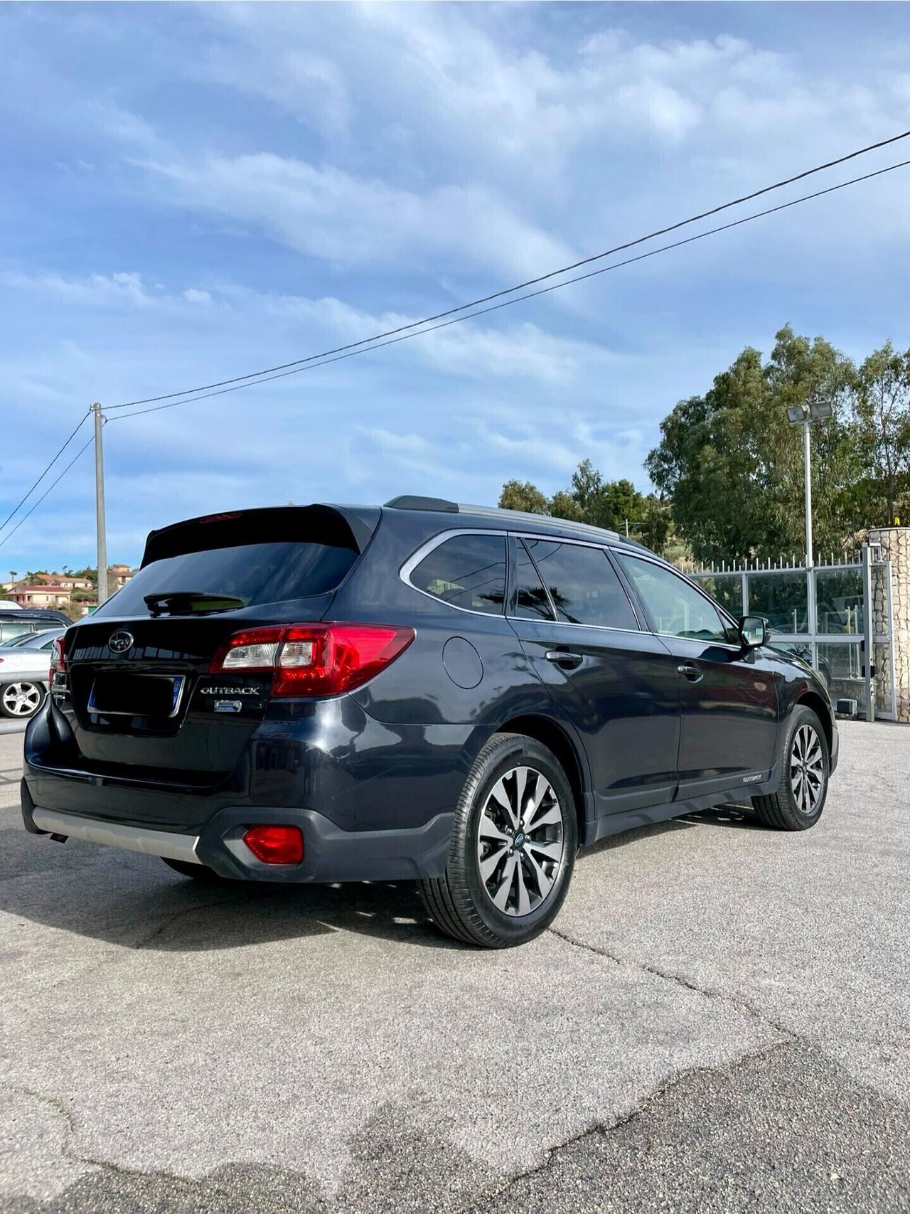 Subaru OUTBACK 2.0d Lineartronic Free