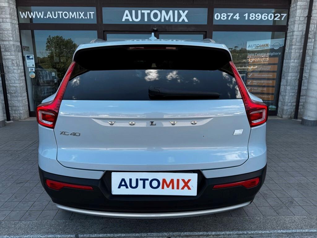 Volvo XC40 T5 Recharge Plug-in Hybrid Inscription Expression