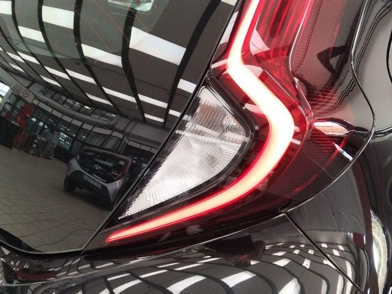 Toyota Aygo X 1.0B (72 CV) Active S-CVT