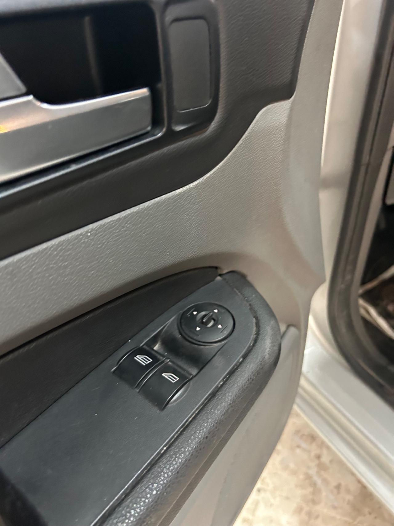 Ford Focus Focus+ 1.6 TDCi (110CV) 5p. DPF