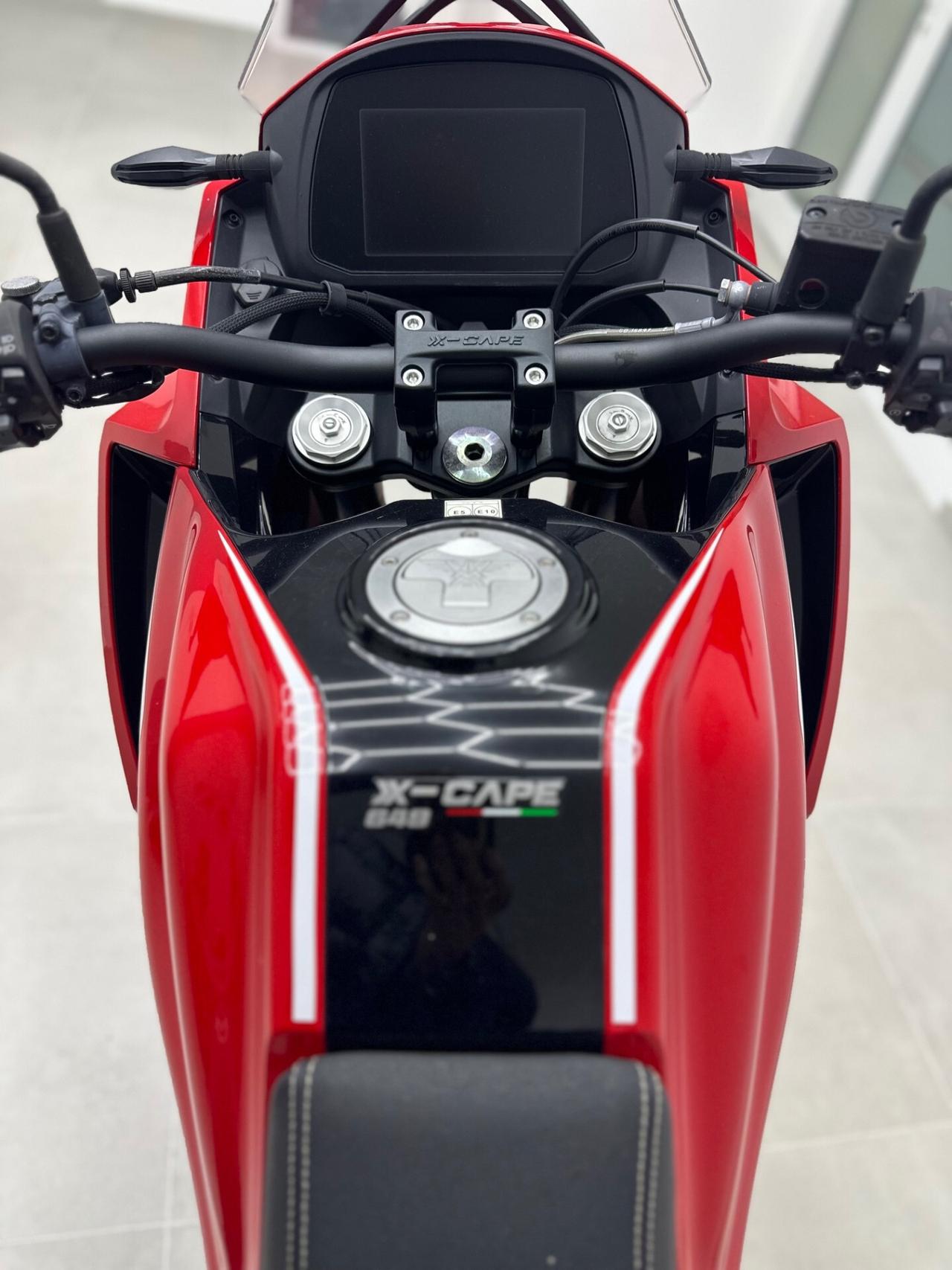 Moto Morini X-Cape 649 GOLD WHEELS