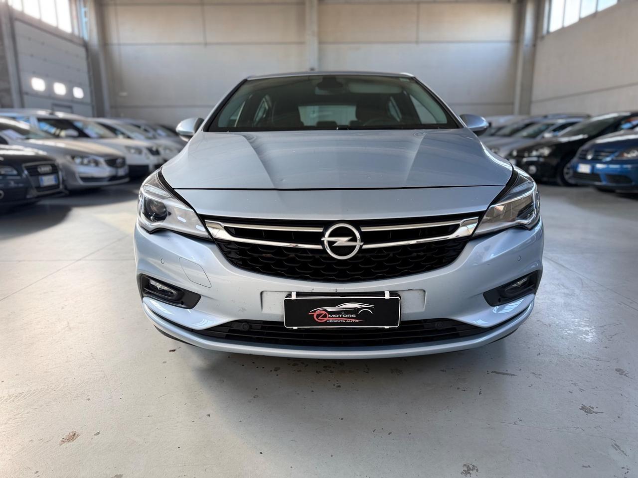 Opel Astra 1.6 CDTi 110CV Start&Stop 5 porte Innovation NEOPATENTATI