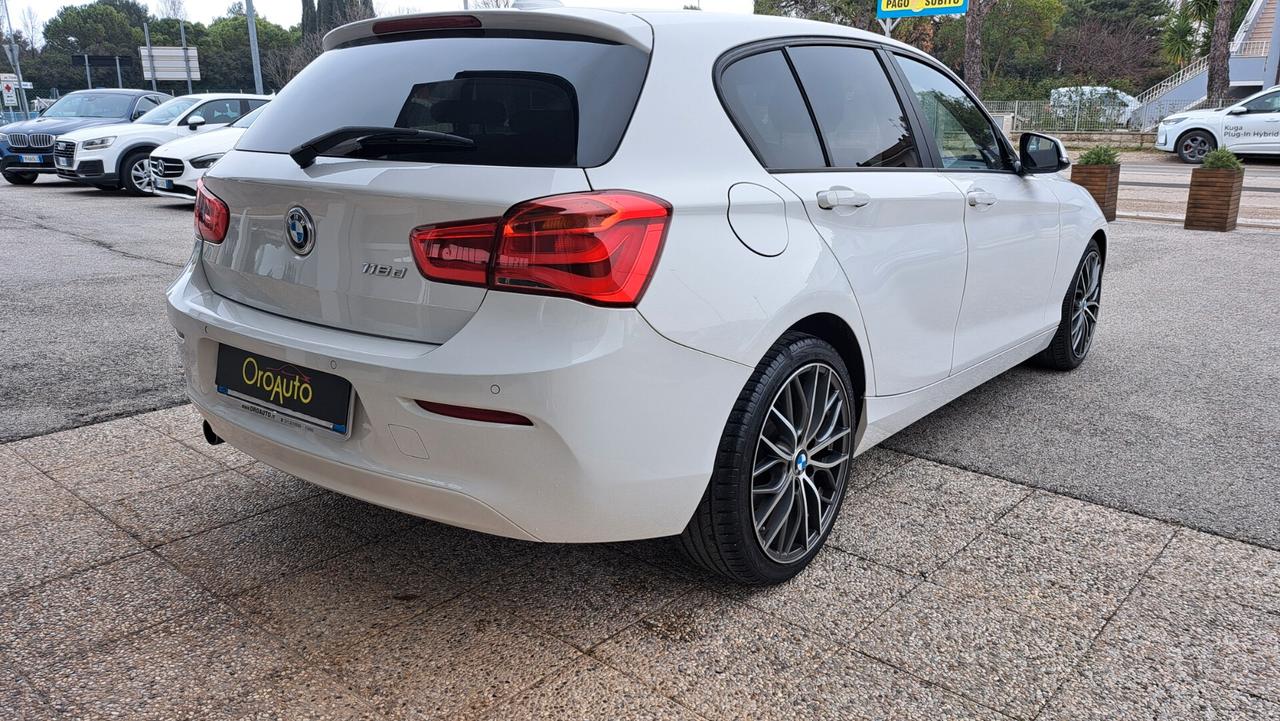 Bmw 118d Automatico-FullLed-Cerchi 18"
