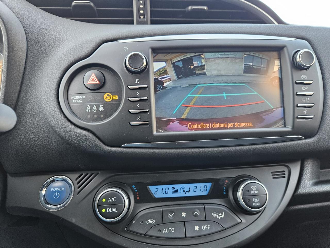 Toyota Yaris Toyota Yaris 1.5 Hybrid 5 porte Trend