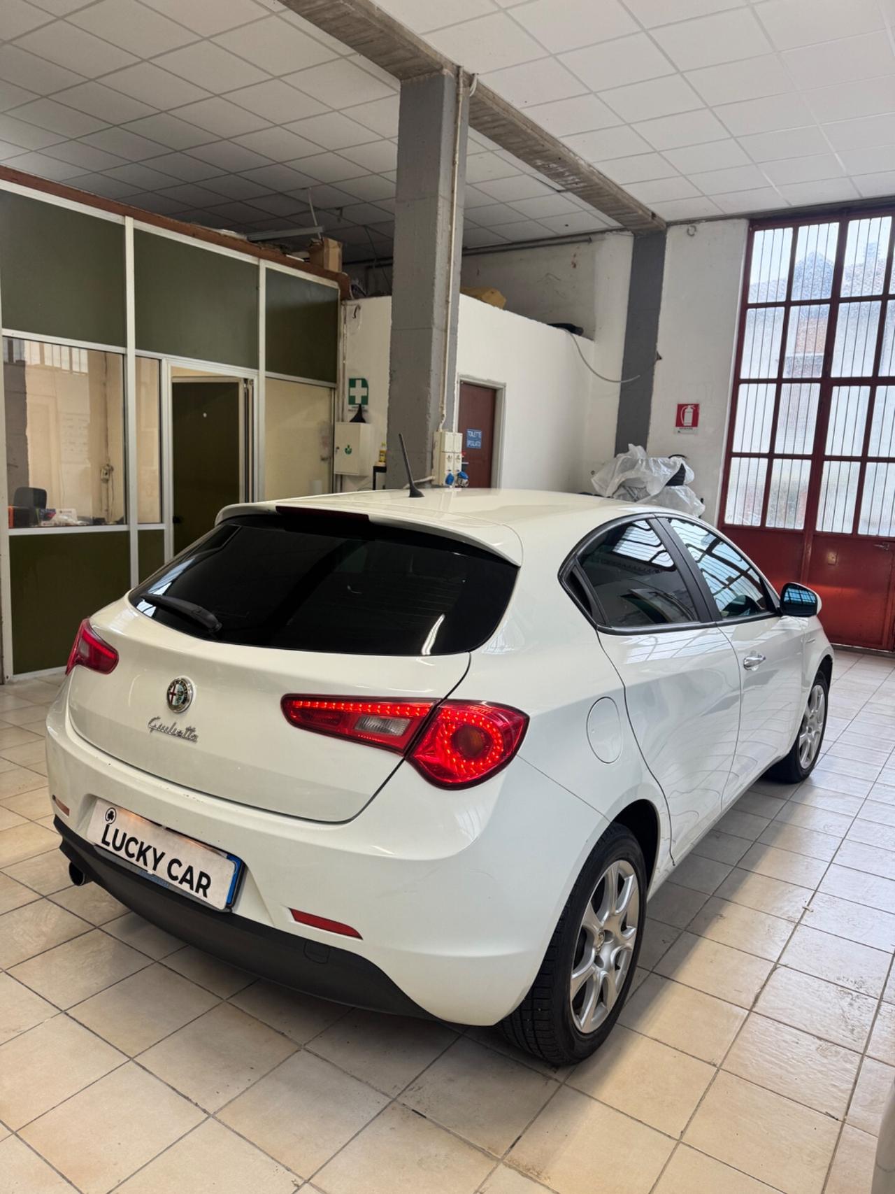 Alfa Romeo Giulietta 1.6 JTDm-2 105 CV Distinctive