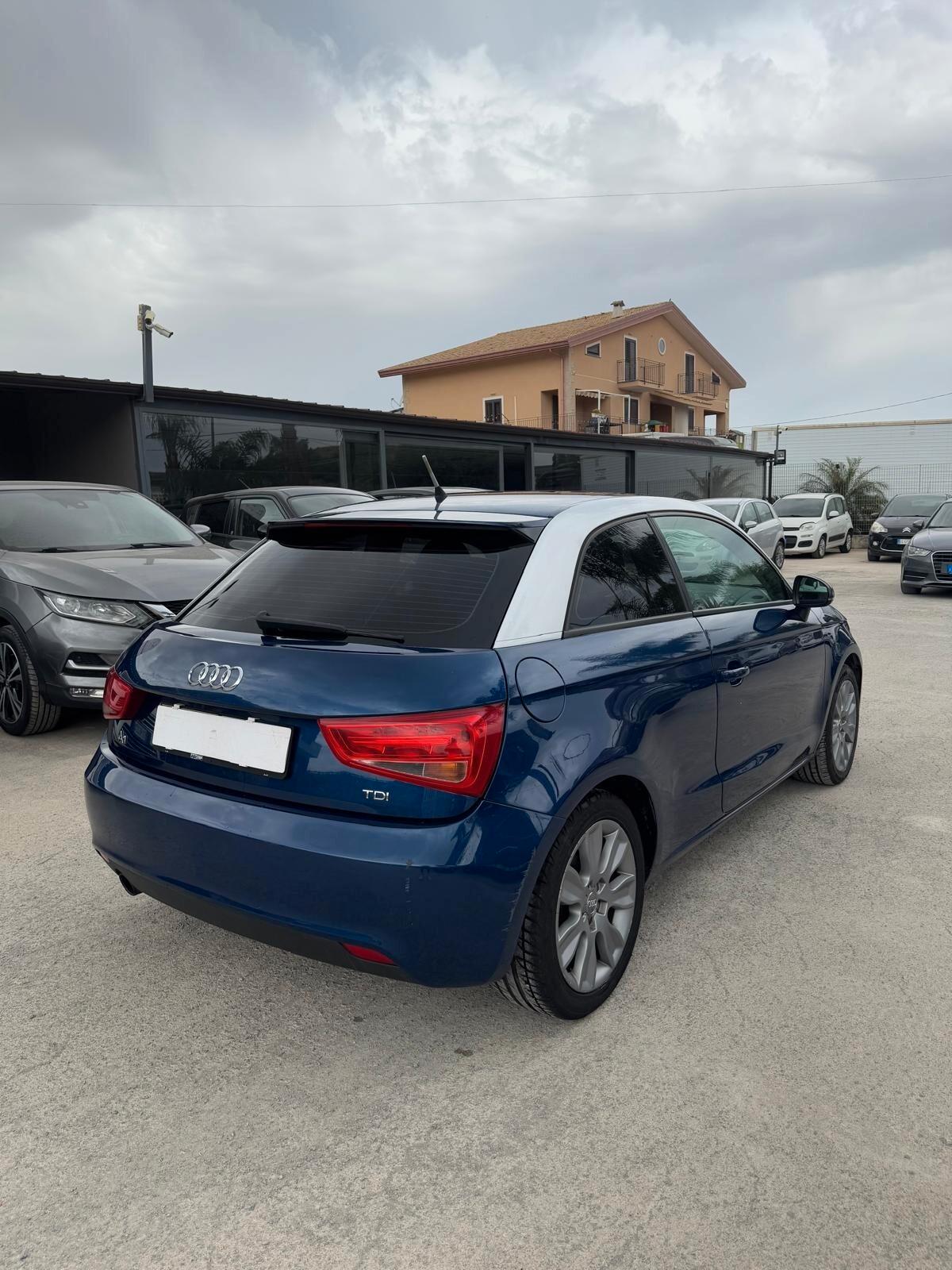 Audi A1 1.6 TDI 105 CV Ambition 2011
