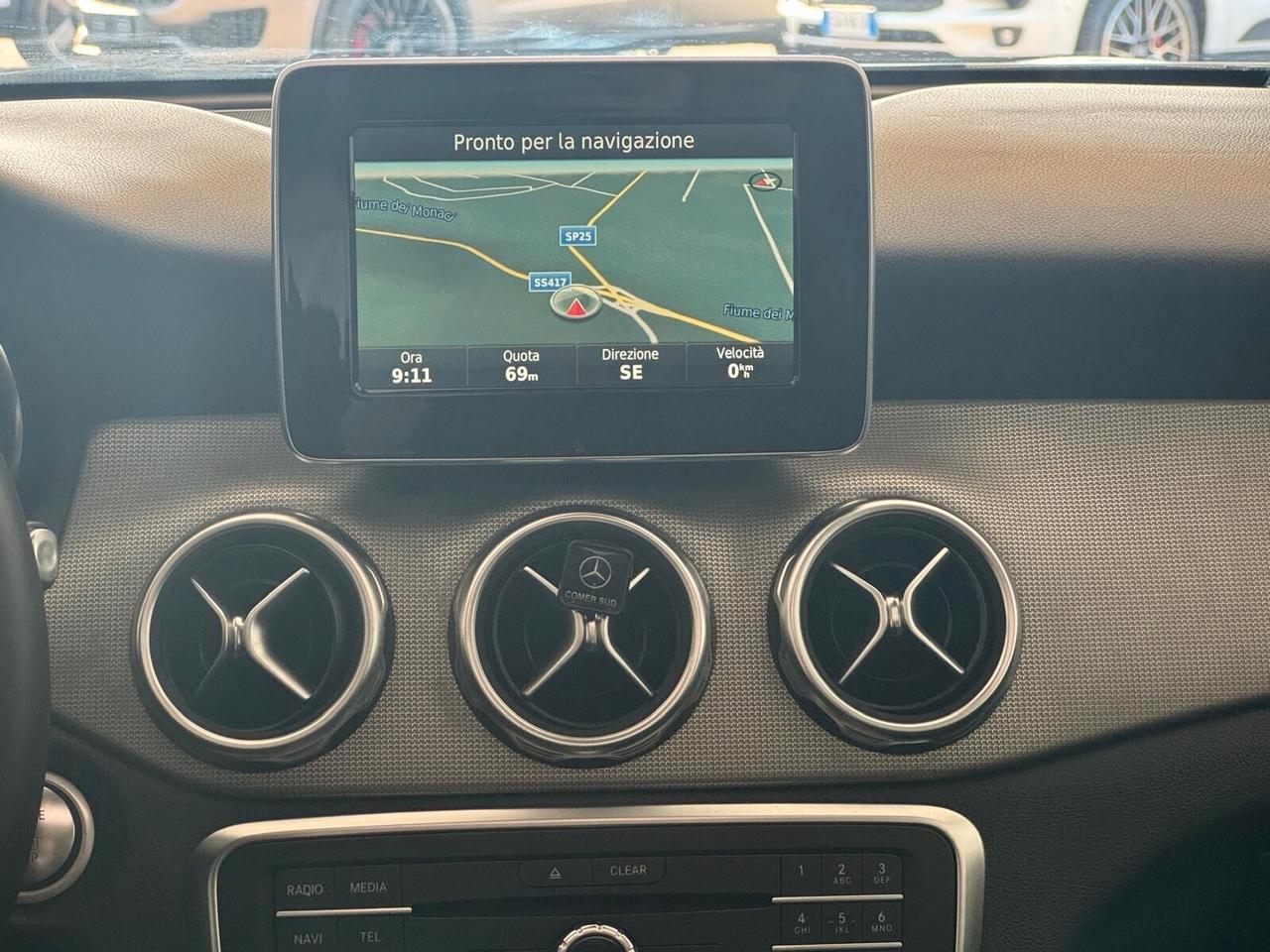 Mercedes-benz GLA 200 d Sport TETTO - 2017