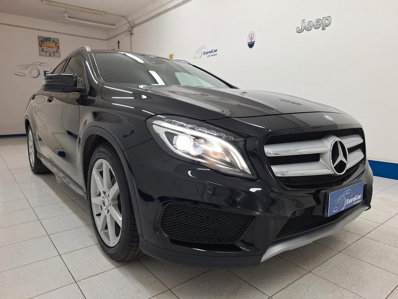 Mercedes-Benz GLA 200d 136cv Premium