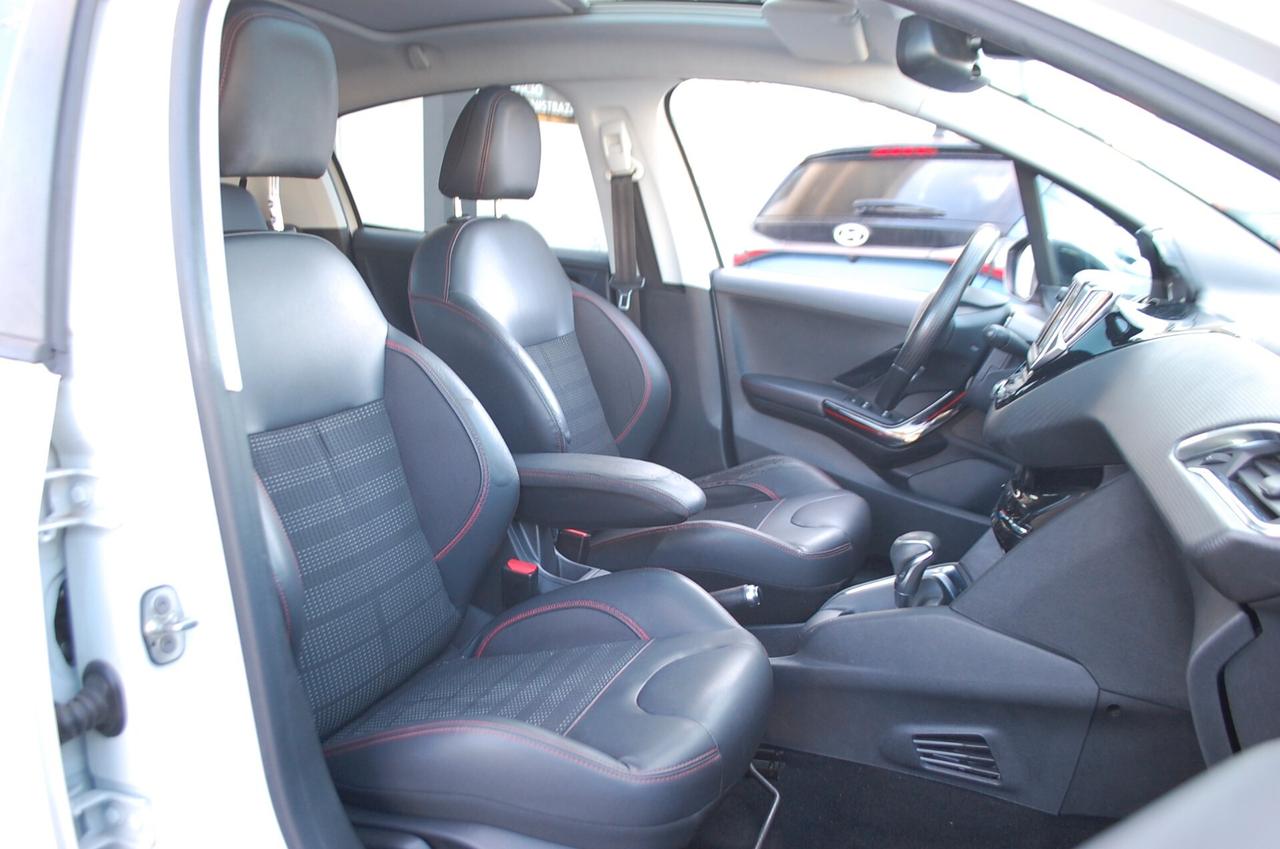 Peugeot 208 1.2 puretech 110CV EAT6 GT Line Uff Italy Navi USB
