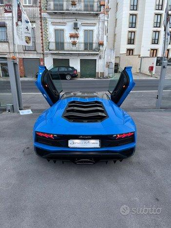 Lamborghini Aventador S