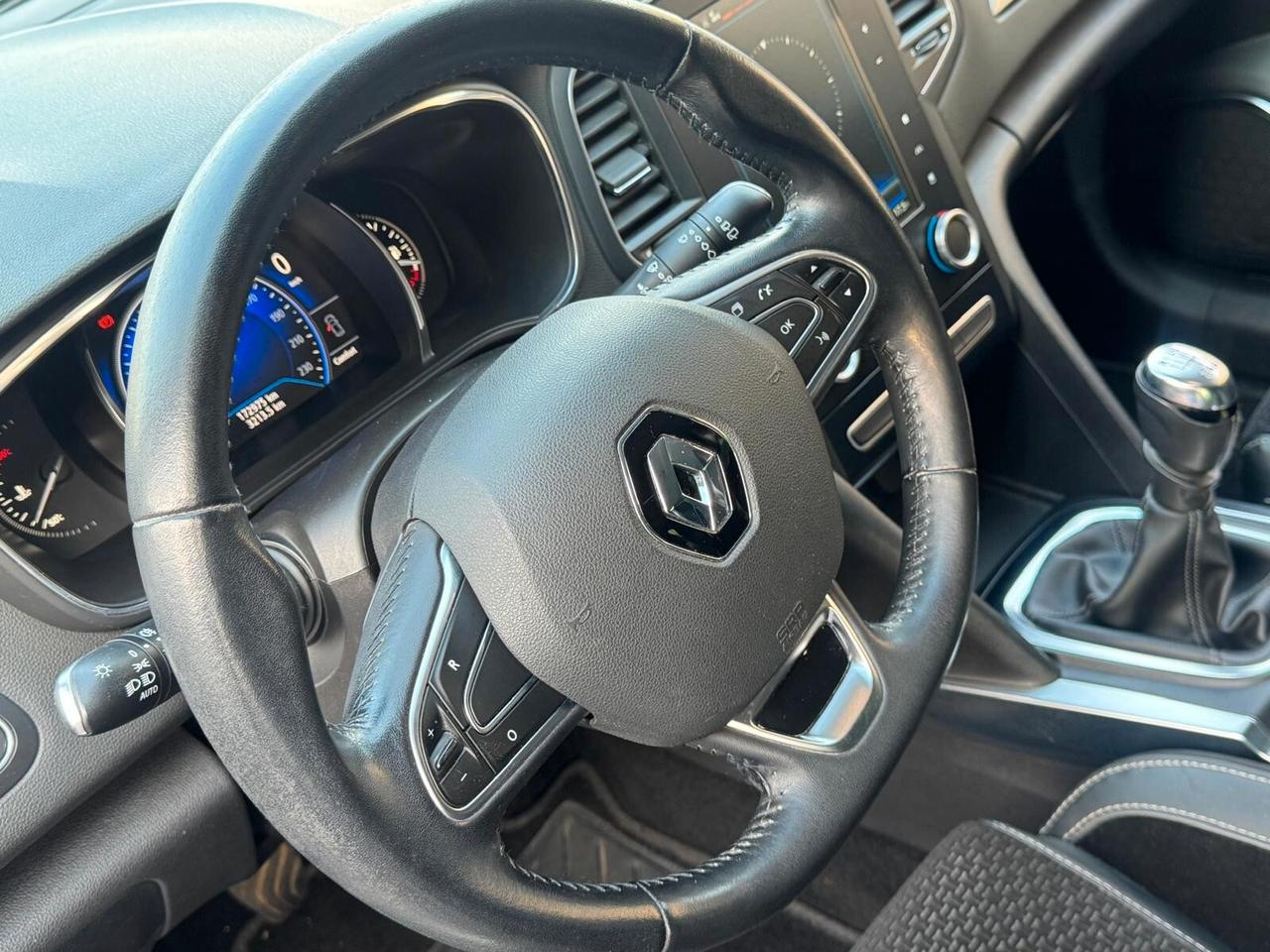Renault Megane 2017 1.5 Diesel Energy Bose C.D.F