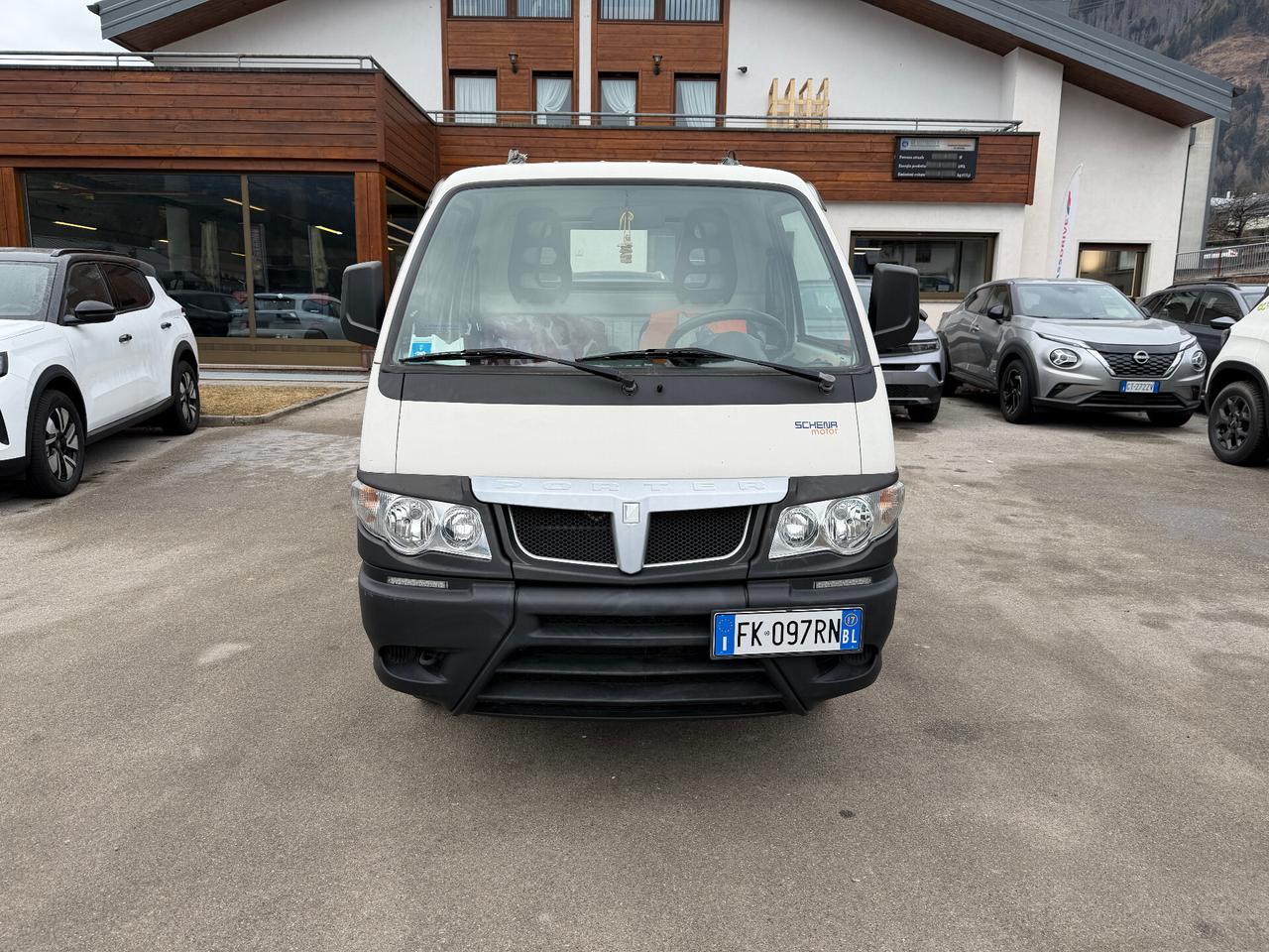 Piaggio Porter 1.3 Cassonato Rib. lega Std (1,7t)