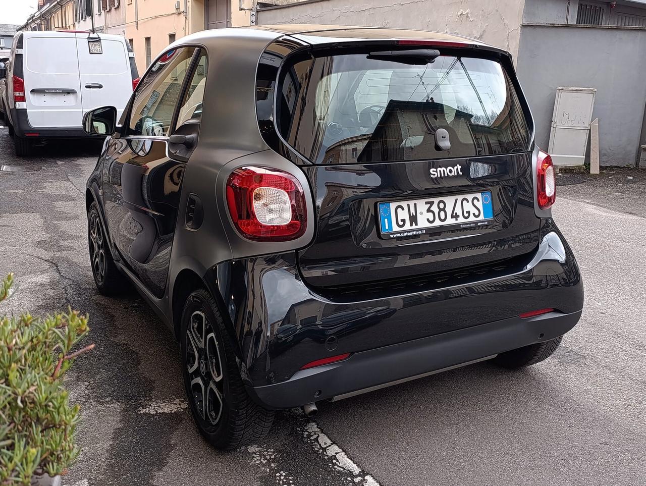 Smart ForTwo 90 0.9 Turbo twinamic Passion Nero e Opaco Navi full