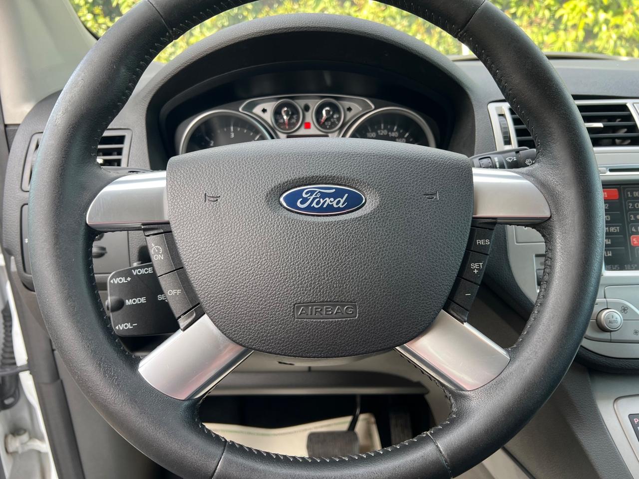 Ford Kuga 2.0 TDCi 163 CV 4WD Powersh.Titanium