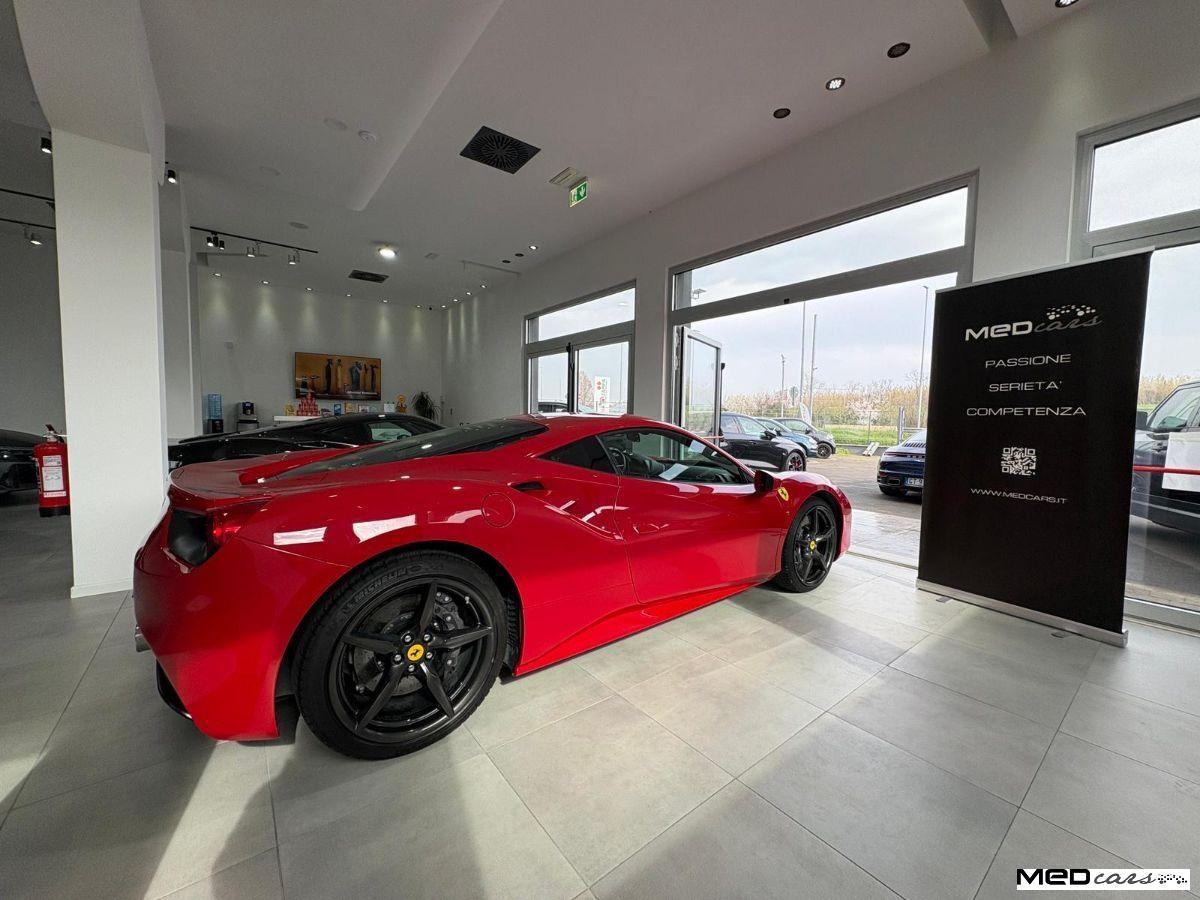 FERRARI - 488 GT - B