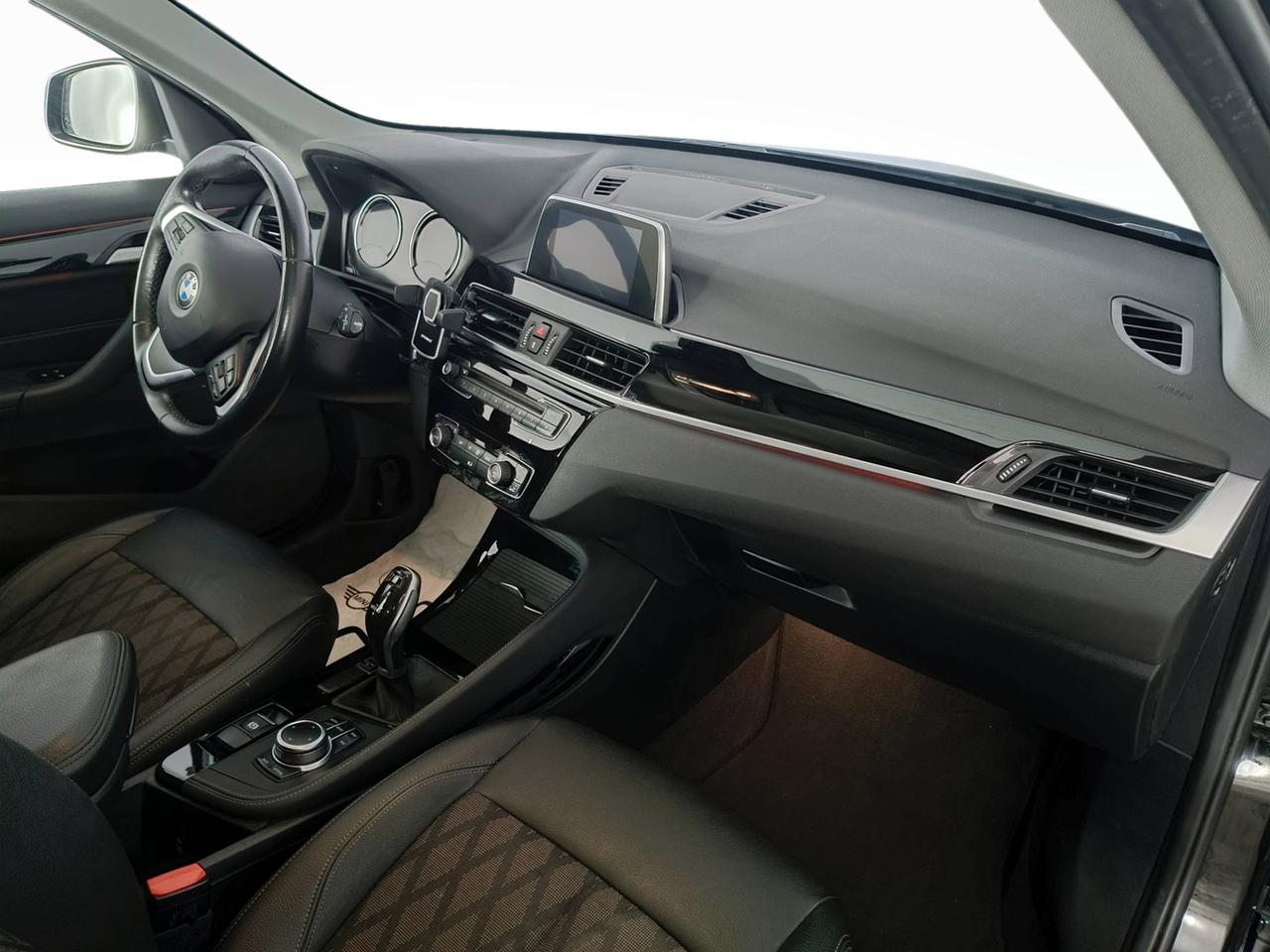 BMW X1 F48 - X1 sdrive18d xLine auto my18
