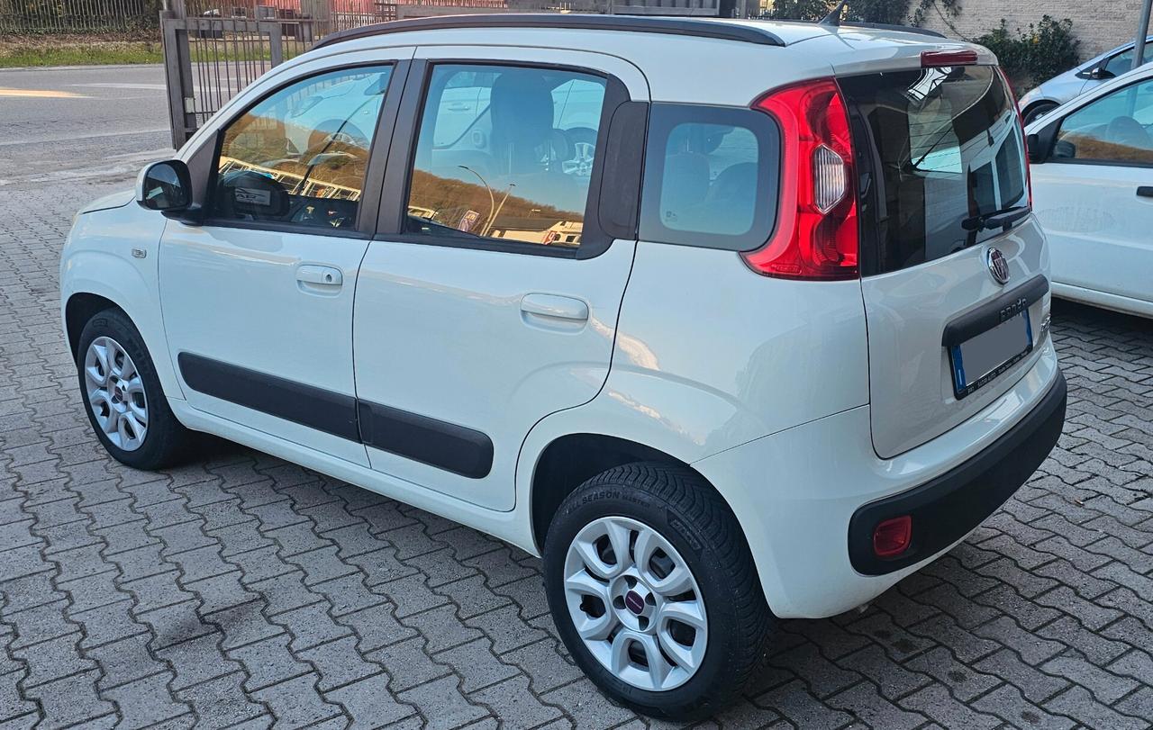 Fiat Panda 0.9 TwinAir Turbo Natural Power Lounge
