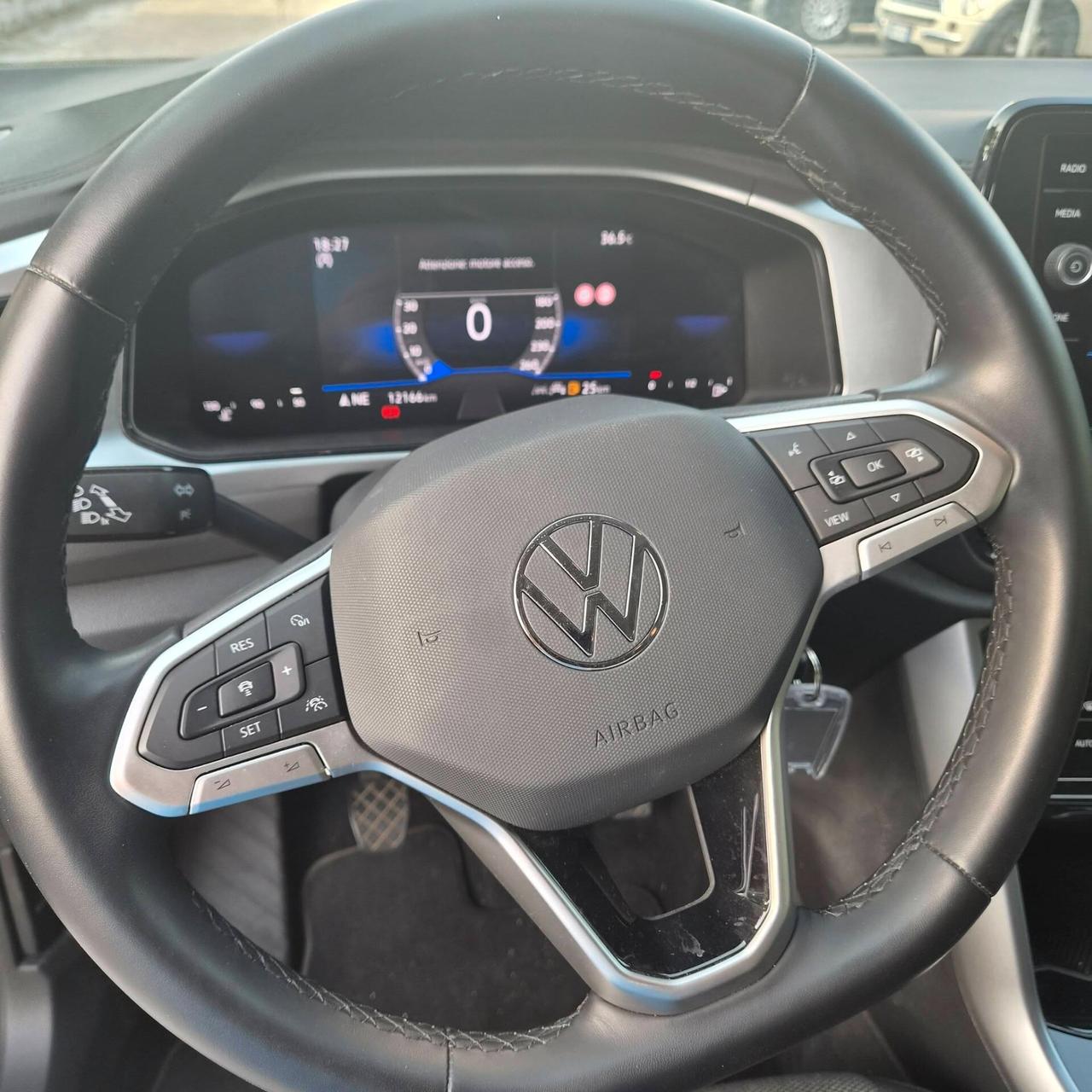 Volkswagen T-Roc 2.0 TDI SCR Style 2025 km12.000