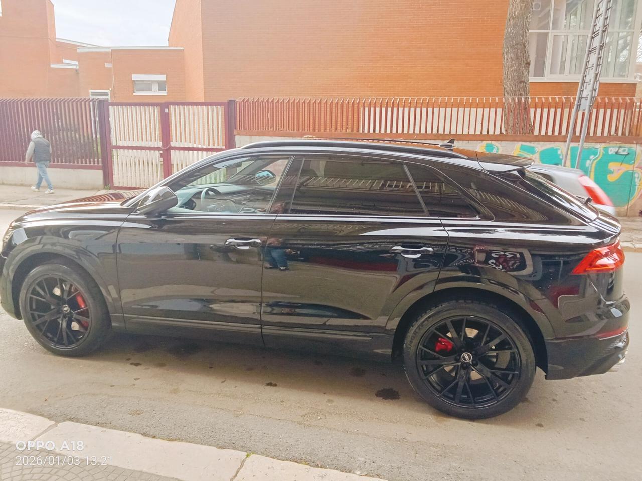 Audi Q8 SQ8 SUV TFSI quattro tiptronic sport attitude