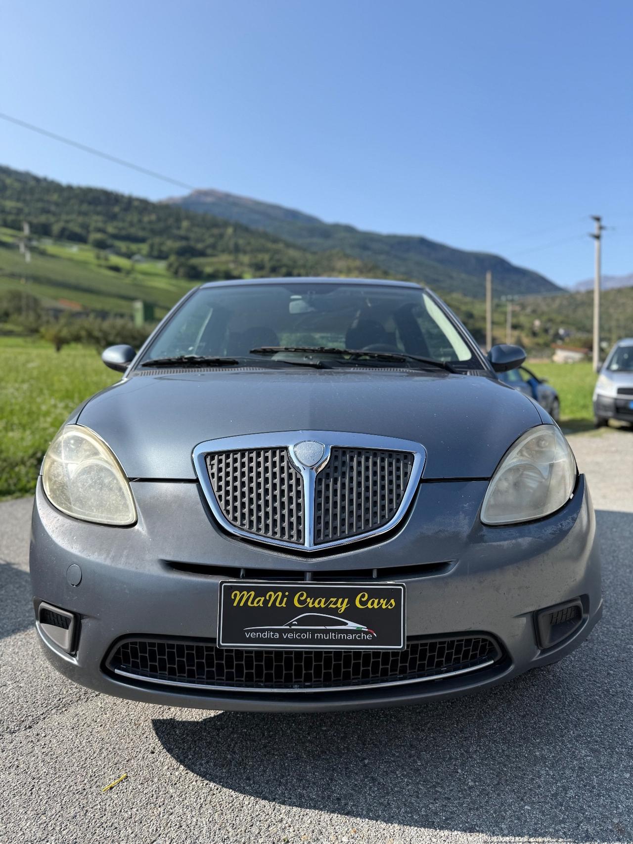 Lancia Ypsilon 1.2 Argento