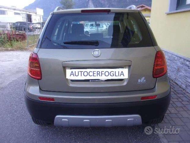 FIAT Sedici 1.6 16v Emotion 4x4 107cv-99.000 km