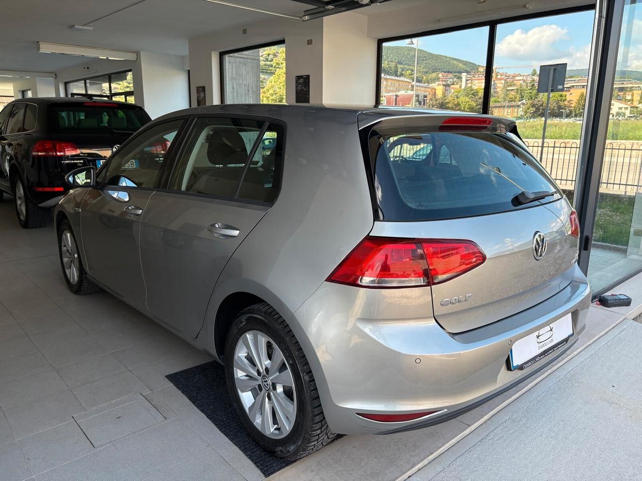 Volkswagen Golf 7 1.4 TGi TRENDLINE