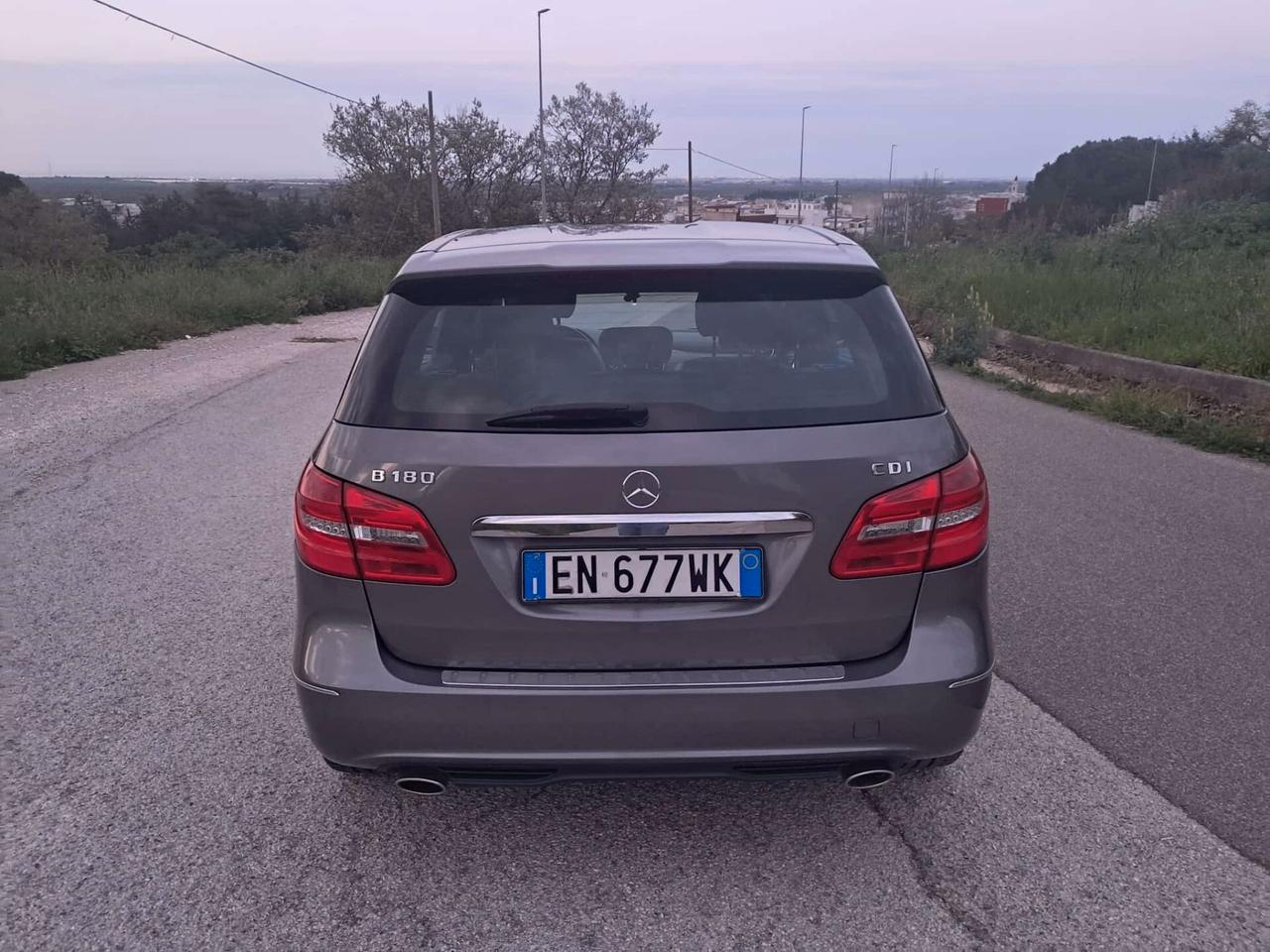 Mercedes-benz B 180 CDI BlueEFFICIENCY Premium