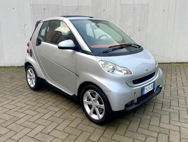 Smart ForTwo 1000 52 kW MHD cabrio passion