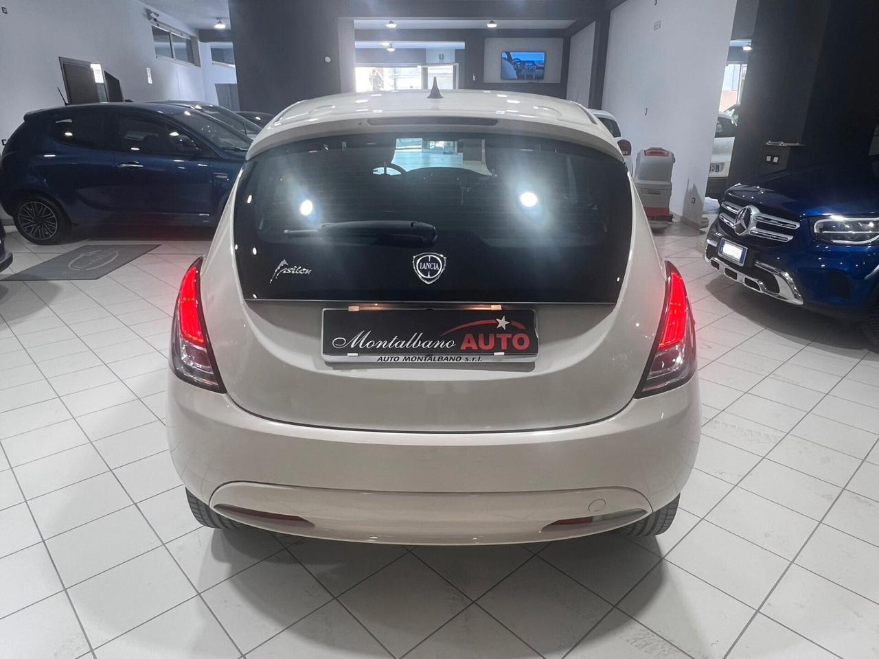 Lancia Ypsilon 1.2 69 CV 5 porte GPL Ecochic Gold