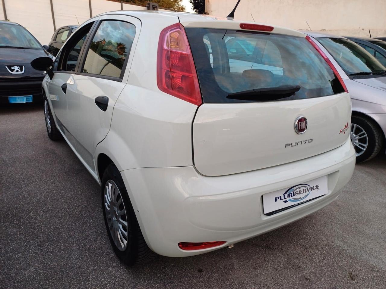 Fiat Punto 1.3 MJT 75 CV 5 p. Street - 2015