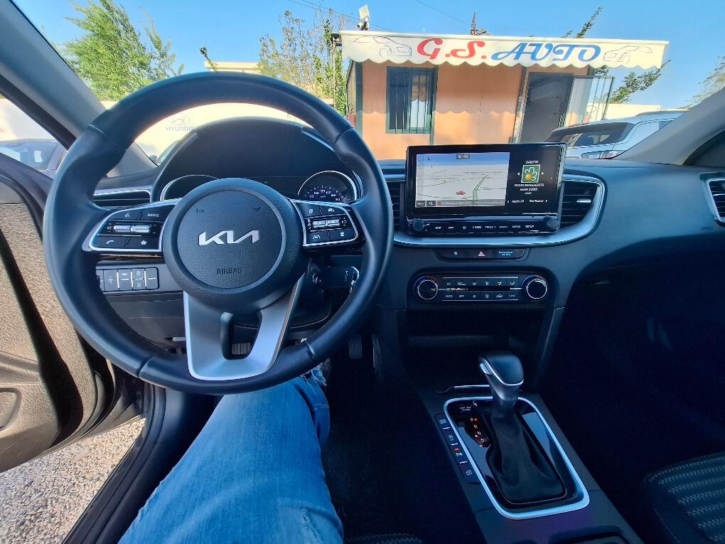 Kia Ceed 1.6 CRDi 136 CV MHEV DCT SW Business