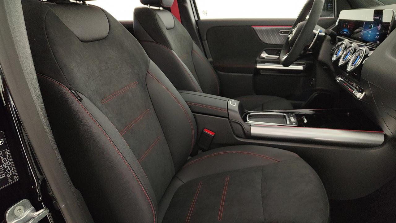 Mercedes-Benz Mercedes-AMG GLA 35 4MATIC