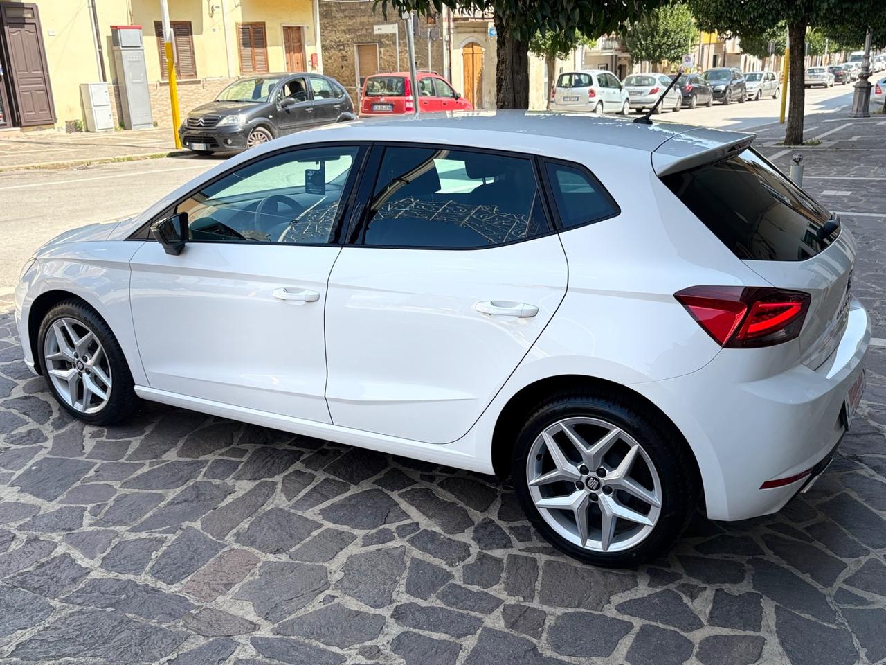Seat Ibiza 1.0 TGI 5P FORMULA RACING FULL/LED