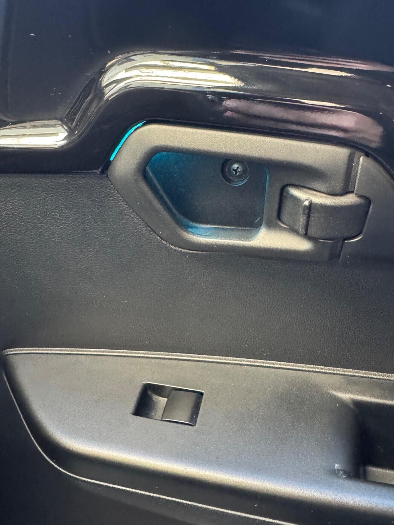 Mahindra KUV100 1.2 VVT M-Bifuel(GPL) K8