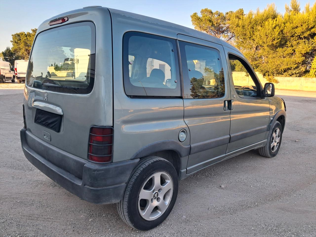 Peugeot Ranch 1.9 diesel - CLIMA-5 P0STI