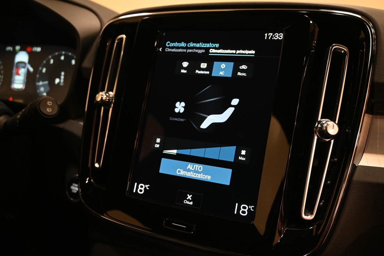 VOLVO XC40 (2017-->) XC40 T2 automatico Core