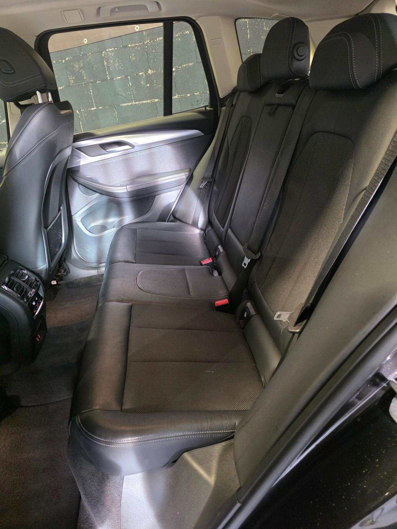 Bmw X3 xDrive20d 48V Business Advantage