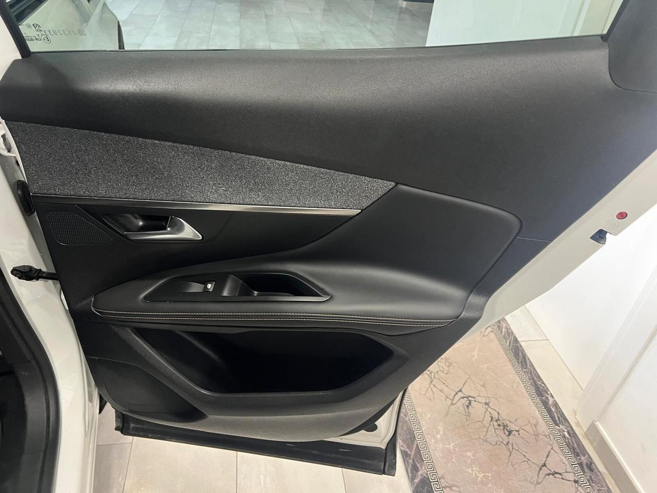 Peugeot 3008 BlueHDi 130 S&S EAT8 Allure.PROMO FINANZIAMENTO