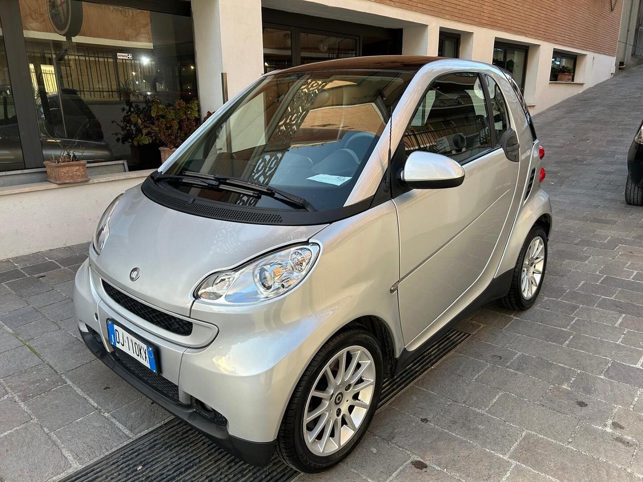 SMART Fortwo 1000 52kW coupe Passion