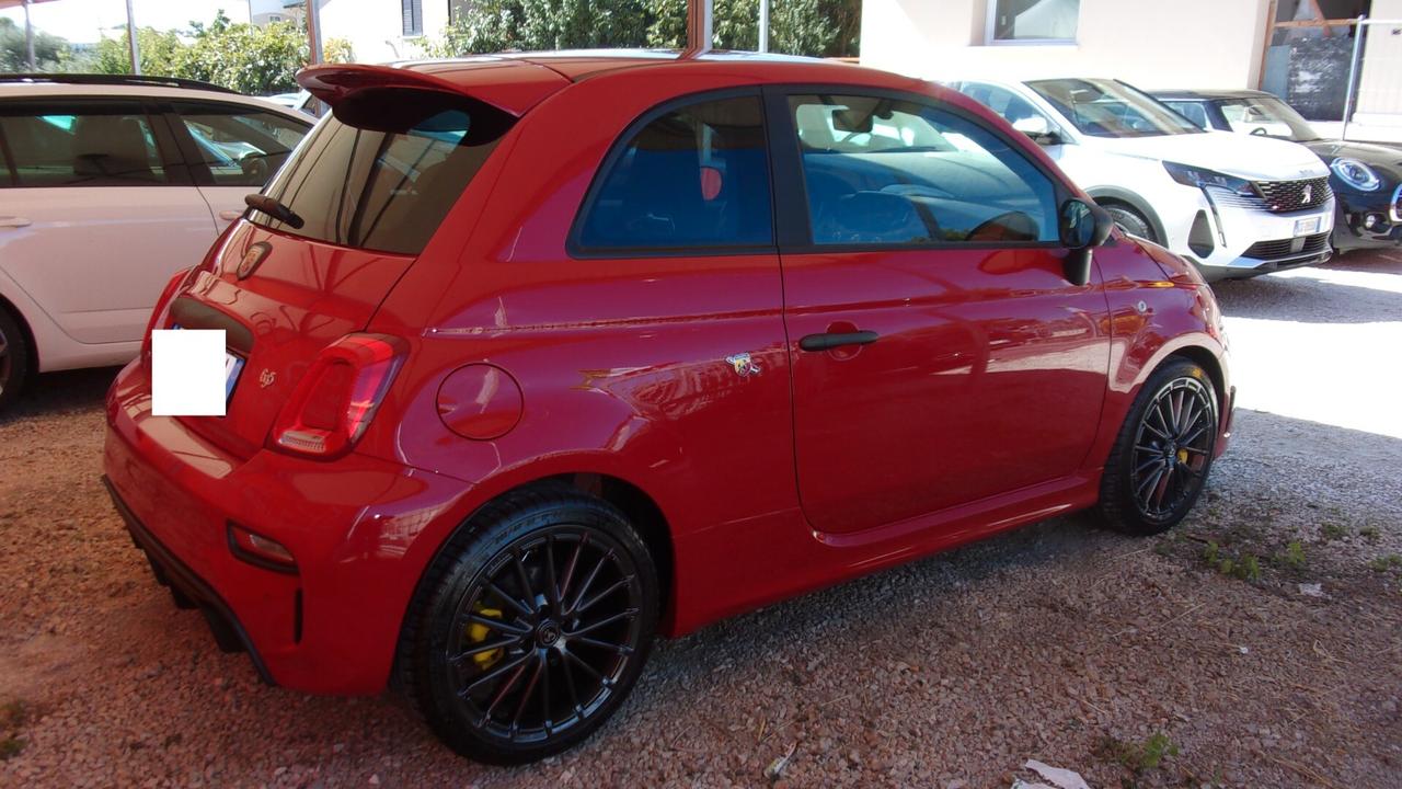 Abarth 695 1.4 Turbo T-Jet 180 CV