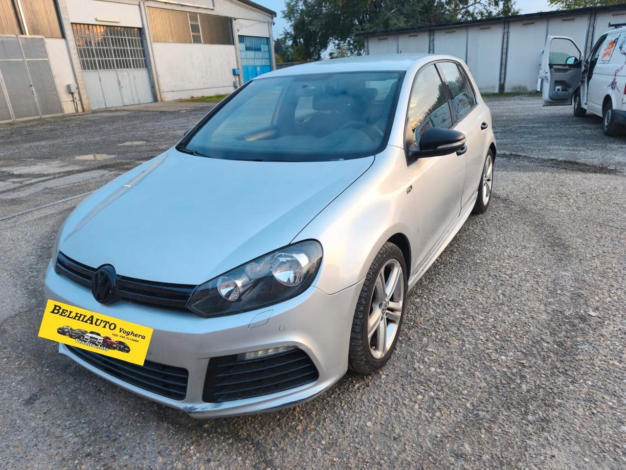 Volkswagen Golf 2011----1.6 Diesel