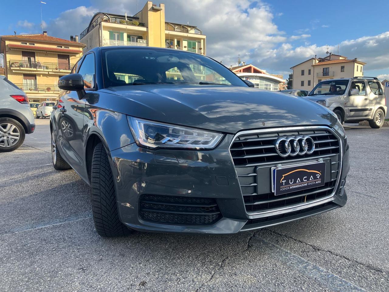 Audi A1 1.6 TDI Metal Plus #7139