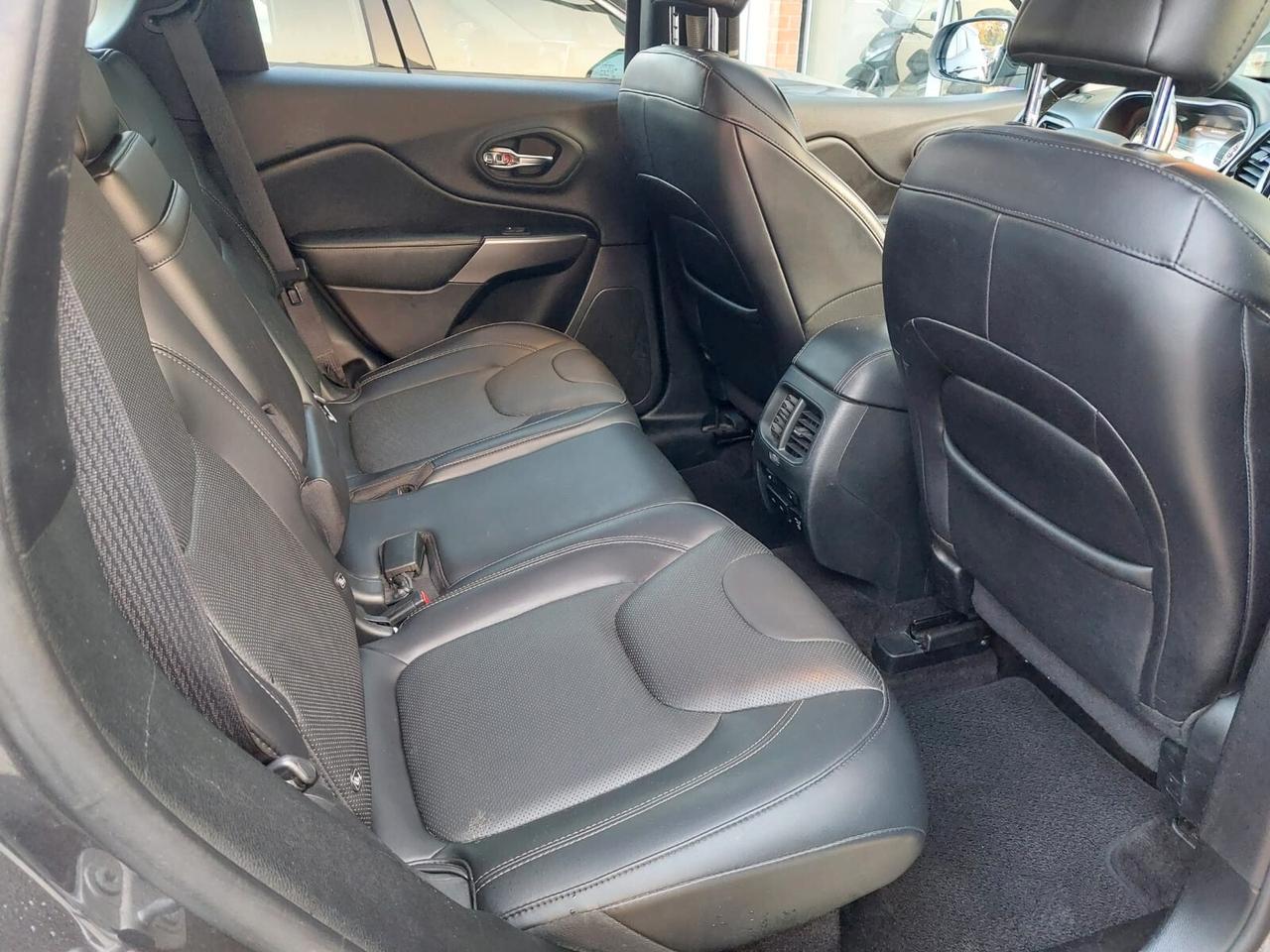 Jeep Cherokee 2.2 Mjt AWD Active Drive I Overland