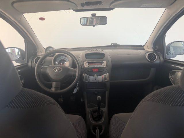TOYOTA Aygo 1.0 12V VVT-i 3. porte Sol