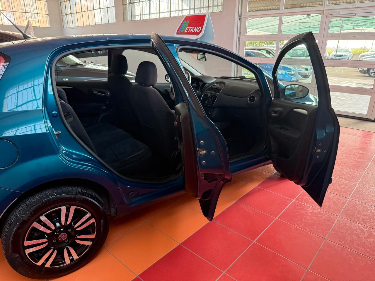 Fiat Punto 1.4 8V 5 porte Natural Power Lounge